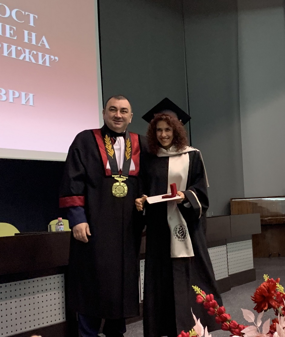 Тържествено връчиха дипломите на Випуск 2023 на Факултет „Обществено здраве“ в МУ-Плевен 